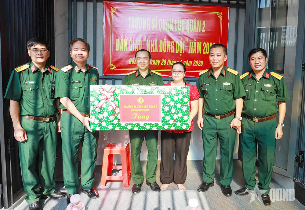 Trường Sĩ quan Lục quân 2 tặng “Nhà đồng đội”